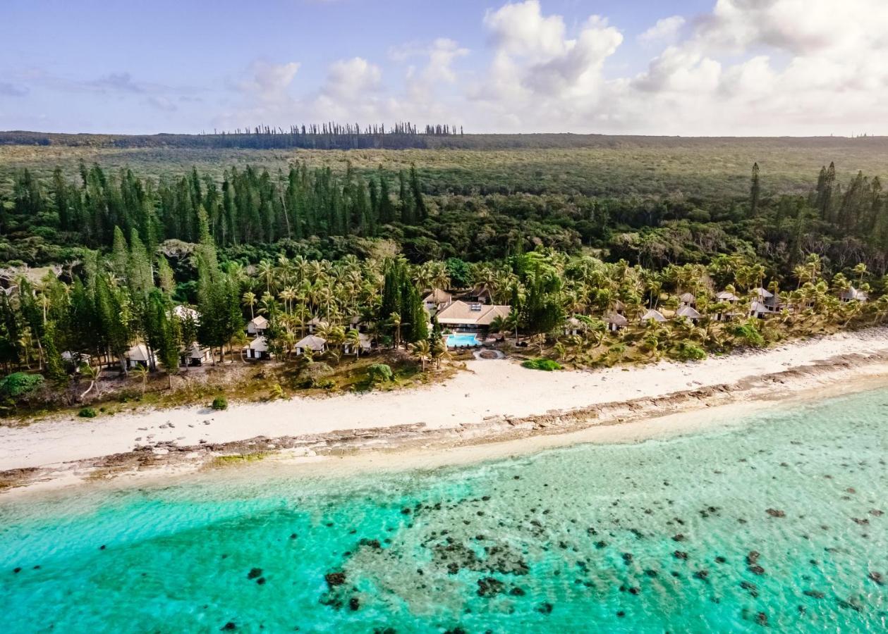Hotel Nengone Village Mare Exteriör bild